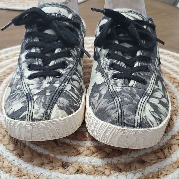 Tretorn Womans Tropical Print Canvas/Leather Sneakers, SIZE 7 - Picture 2 of 10